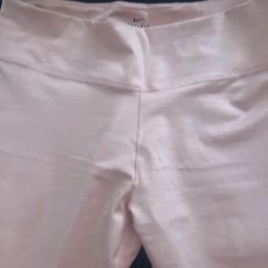 NIKE DRI FIT LEGGINGS